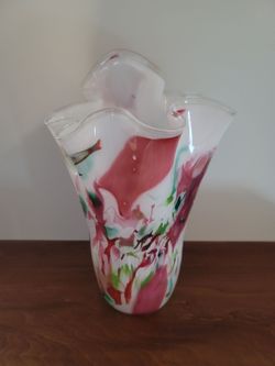 Beautiful hand blown glass vase