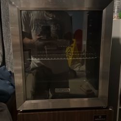 Mini fridge