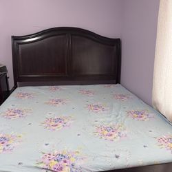 King Size bed Frame - Solid Wood 