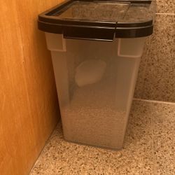 Air Tight Food Container