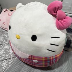 Hello Kitty Jumbo Size Plushie