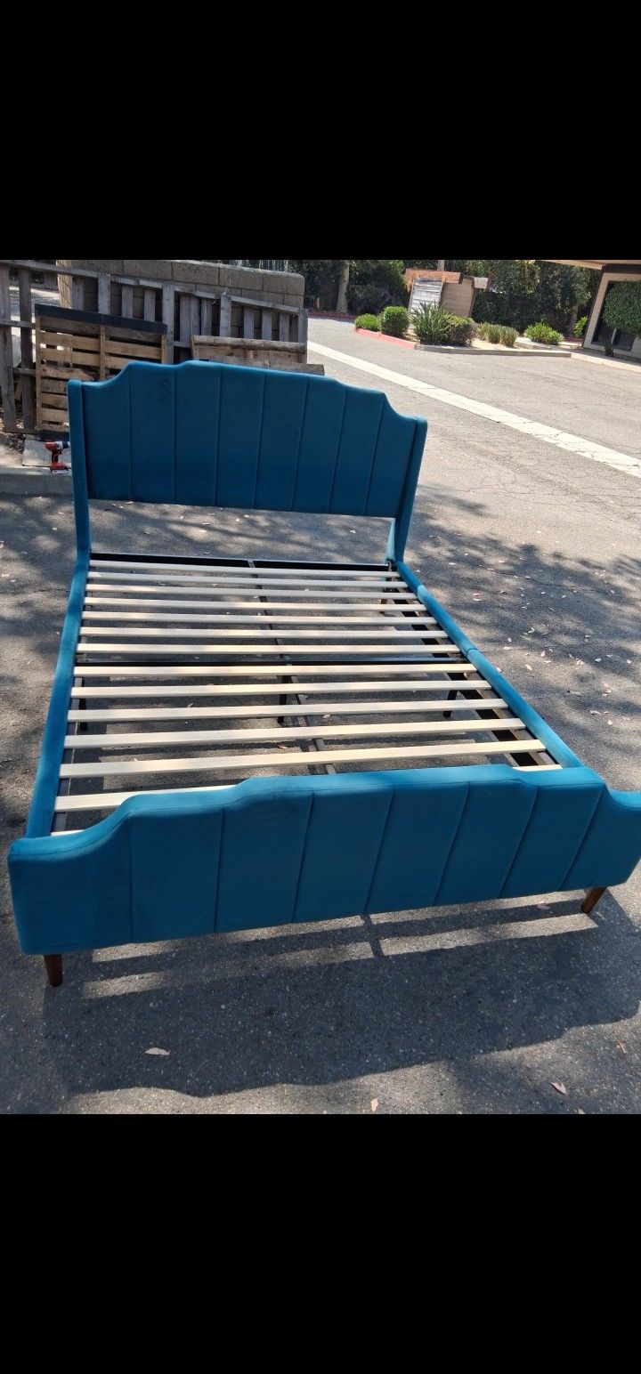 Bed Frame 