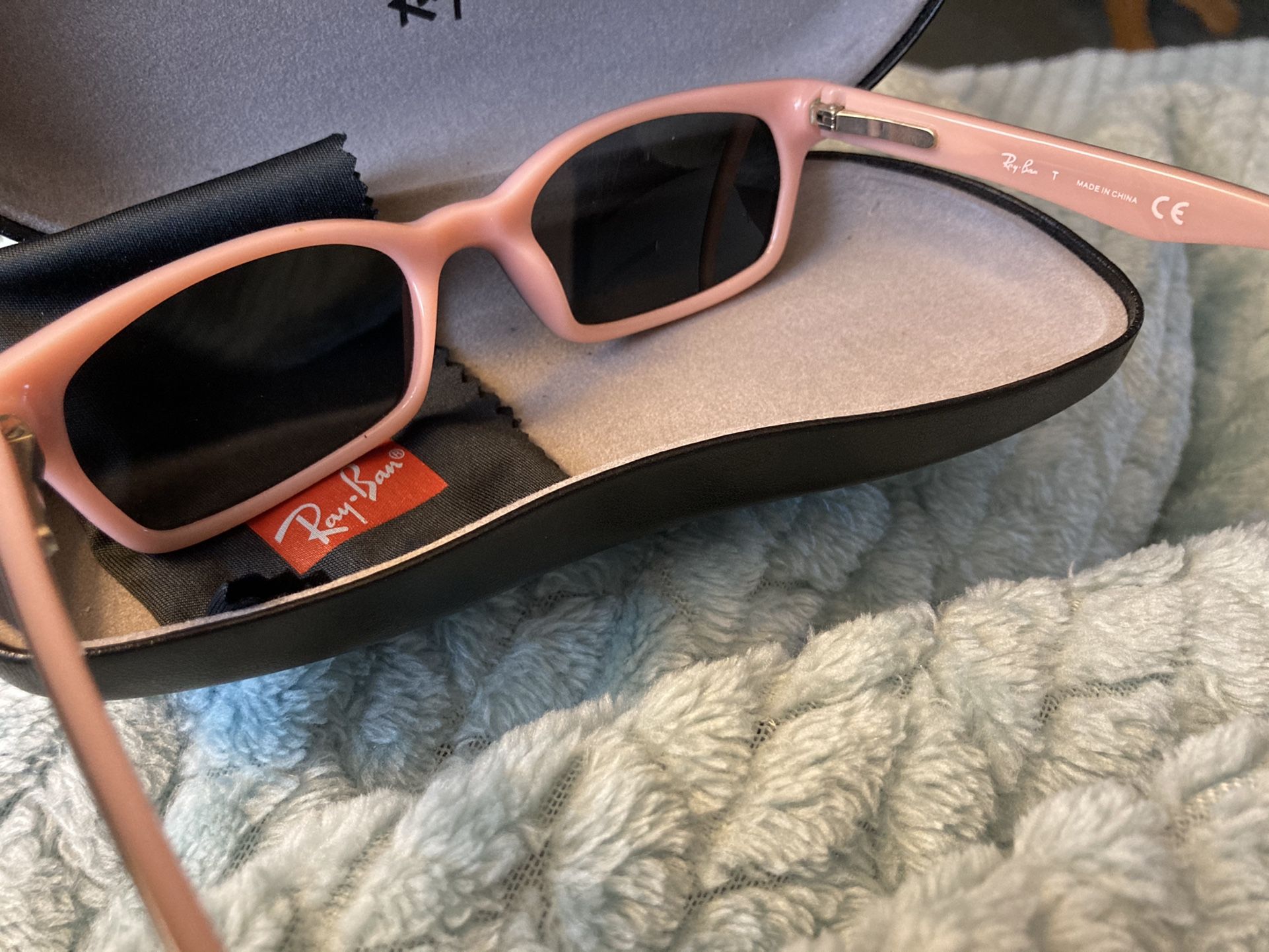 RayBan WOMANS Sunglasses