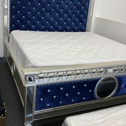 New Queen Bedframe 