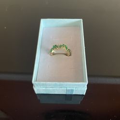 New Cubic Zirconia Emerald Green Ring Size 7