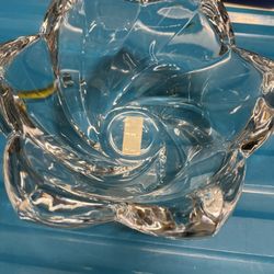 Mikasa Slovenia Heavy Thick Crystal Glass Bowl