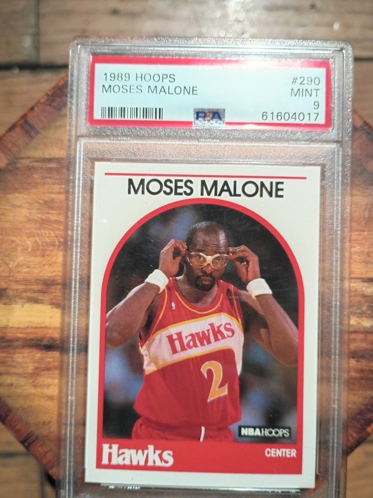 Moses Malone Mint 9 Hoops 1989 Card