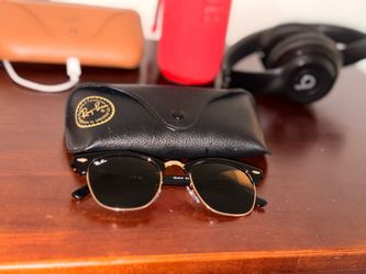 Ray-Ban - Clubmaster Sunglasses, Black