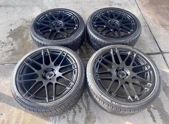 Blaque Diamond Wheels & Tires 5x108 245/30ZR20
