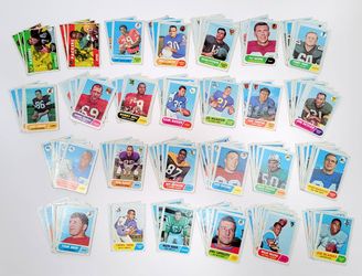 1968 Vintage Topps Football | LOT of 117 Cards | Various cards & conditions