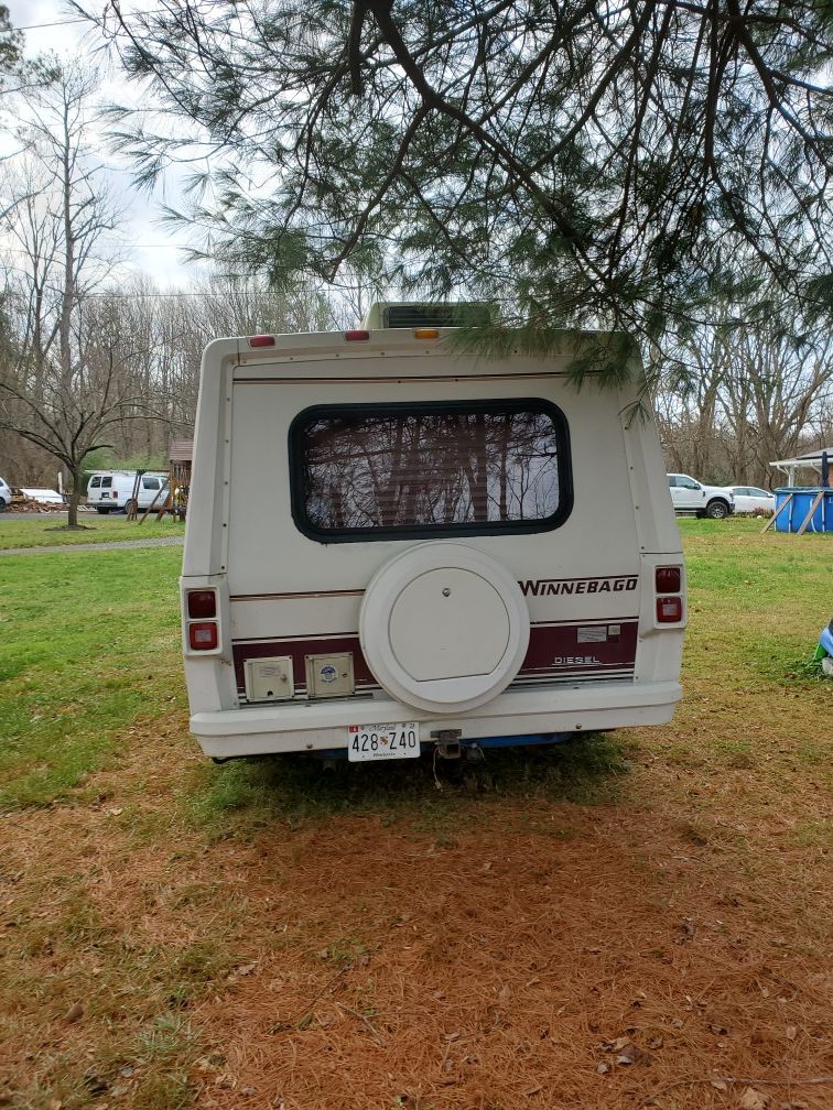 Winnebago lesharo diesel year 1985 for Sale in Gaithersburg, MD OfferUp