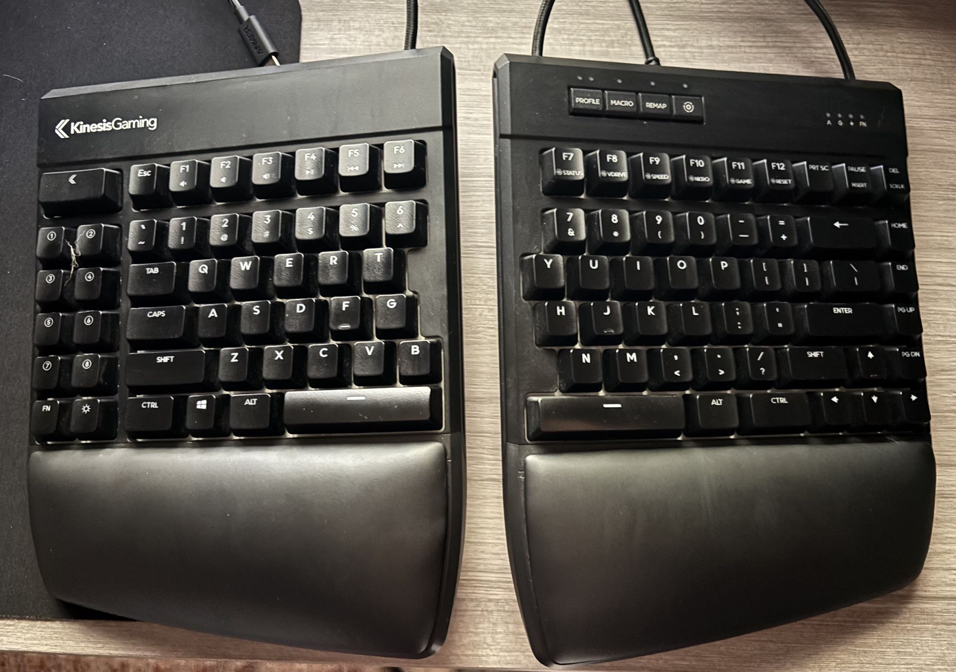 Kinesis Ergo Gaming RGB Wired Mechanical Cherry MX BLUE Switches Keyboard + Tilting Tenting Parts