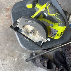 Parts Not Working • RYOBI CIRCULAR SAW 18 V • FUNCTIONAL