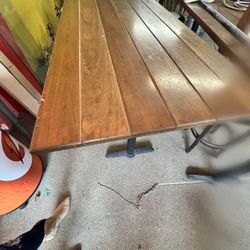 heavy duty restaraunt table