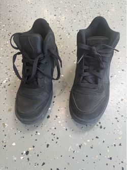 Boys Nike blazers size 6