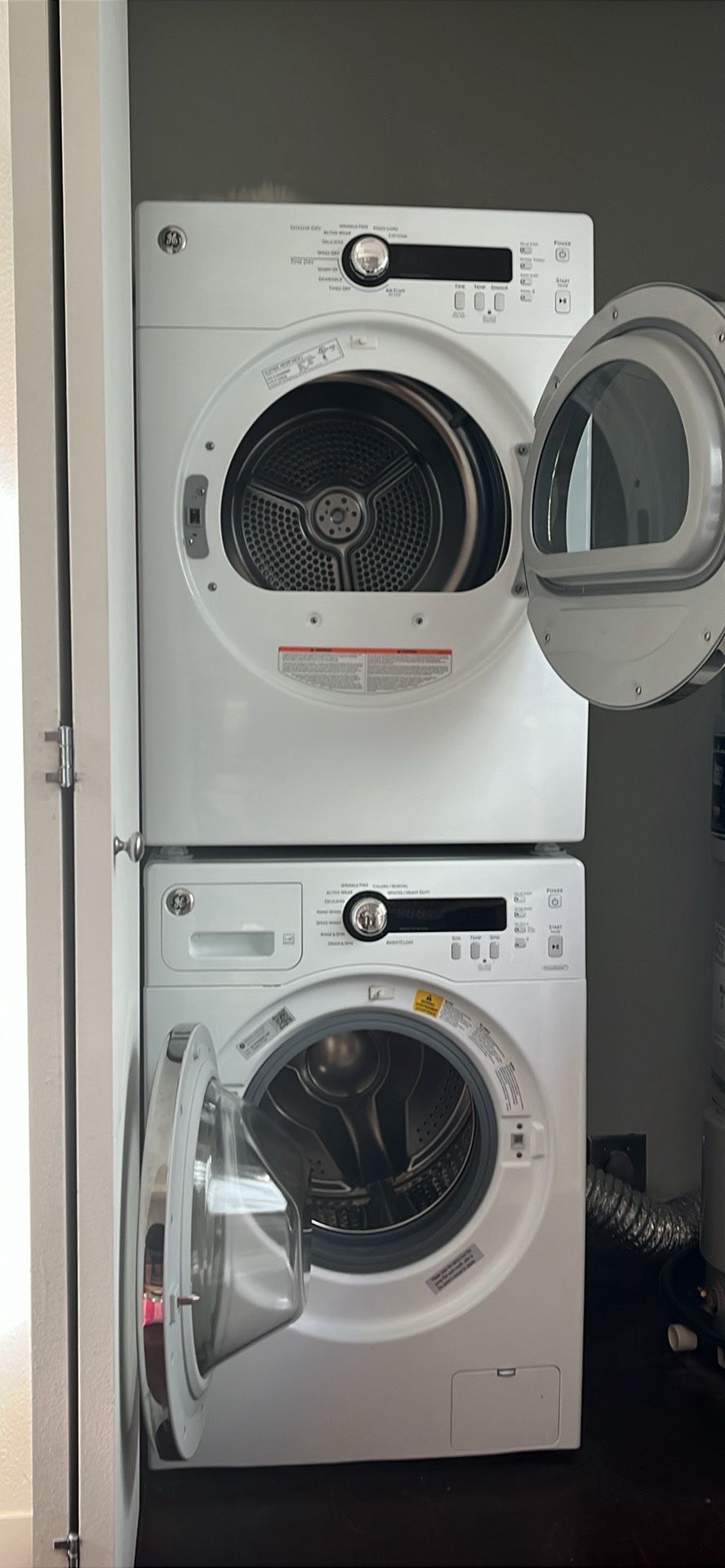 *** Moving Sale **** GE Washer and Dryer