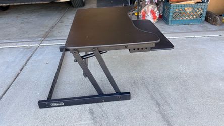 Sit stand desk