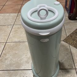 diaper pail