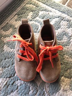 Toddler boy size 8