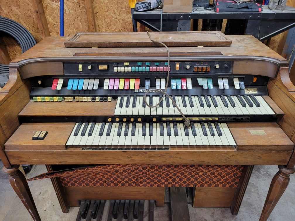 Vintage Organ