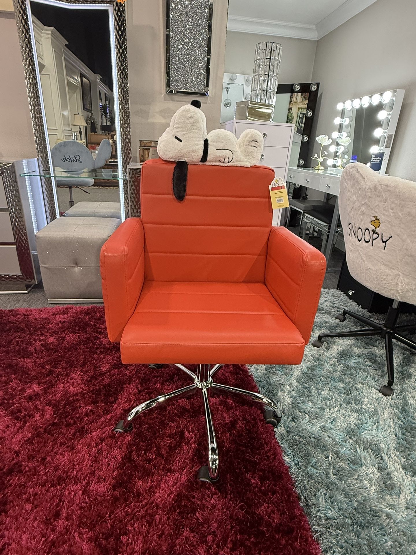 Snoopy Accent Chair