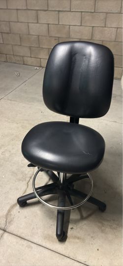 Black Drafting Chair with Footrest Ring Office chair (real leather)