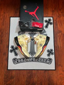 Size 9M - Jordan 5 Off White Sail