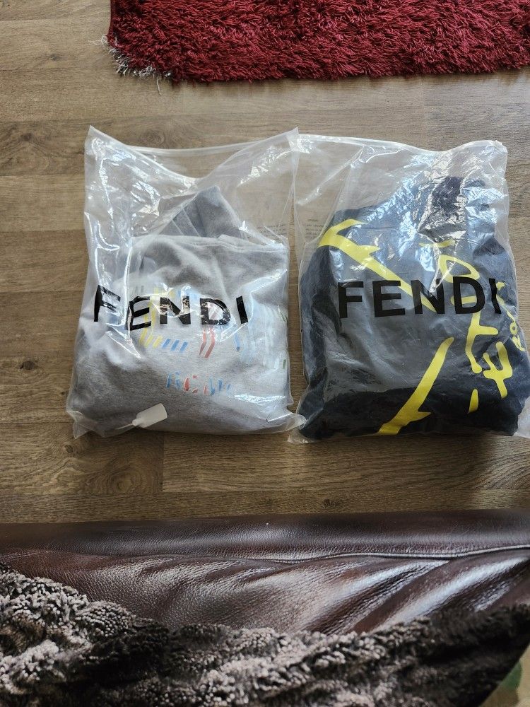 2 FENDI HOODIES BRAND NEW 