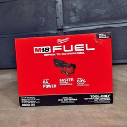 Milwaukee M18 FUEL 3” x 18” Belt Sander (Tool Only)