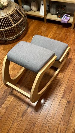 Ergonomic Kneeling Chair with Wood Frame