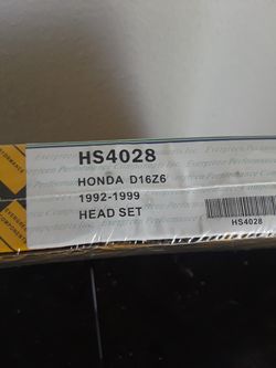 New in box Honda civic head gasket kit