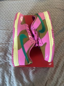 Parris Goebel x Wmns Nike Dunk Low Playful Pink - Size 11W / 9.5M - FN2721 600