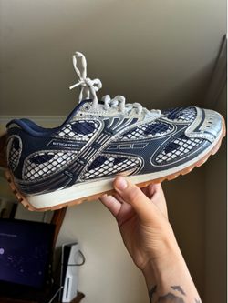 NAVY BOTTEGAs