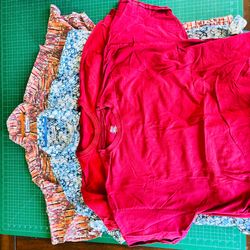 Tommy Bahamas pair of button ups  xxxl