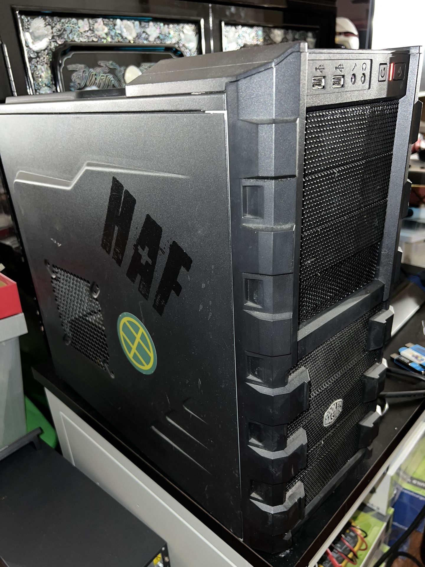 Intel i7 8700 AMD Radeon RX580 Gaming PC