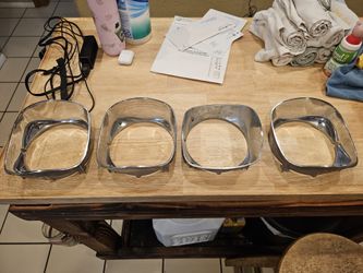 70 GTO headlight bezels
