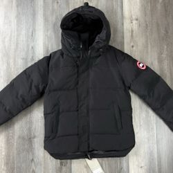 Canada Goose Wyndham Parka Puffer  Sz XL  $360