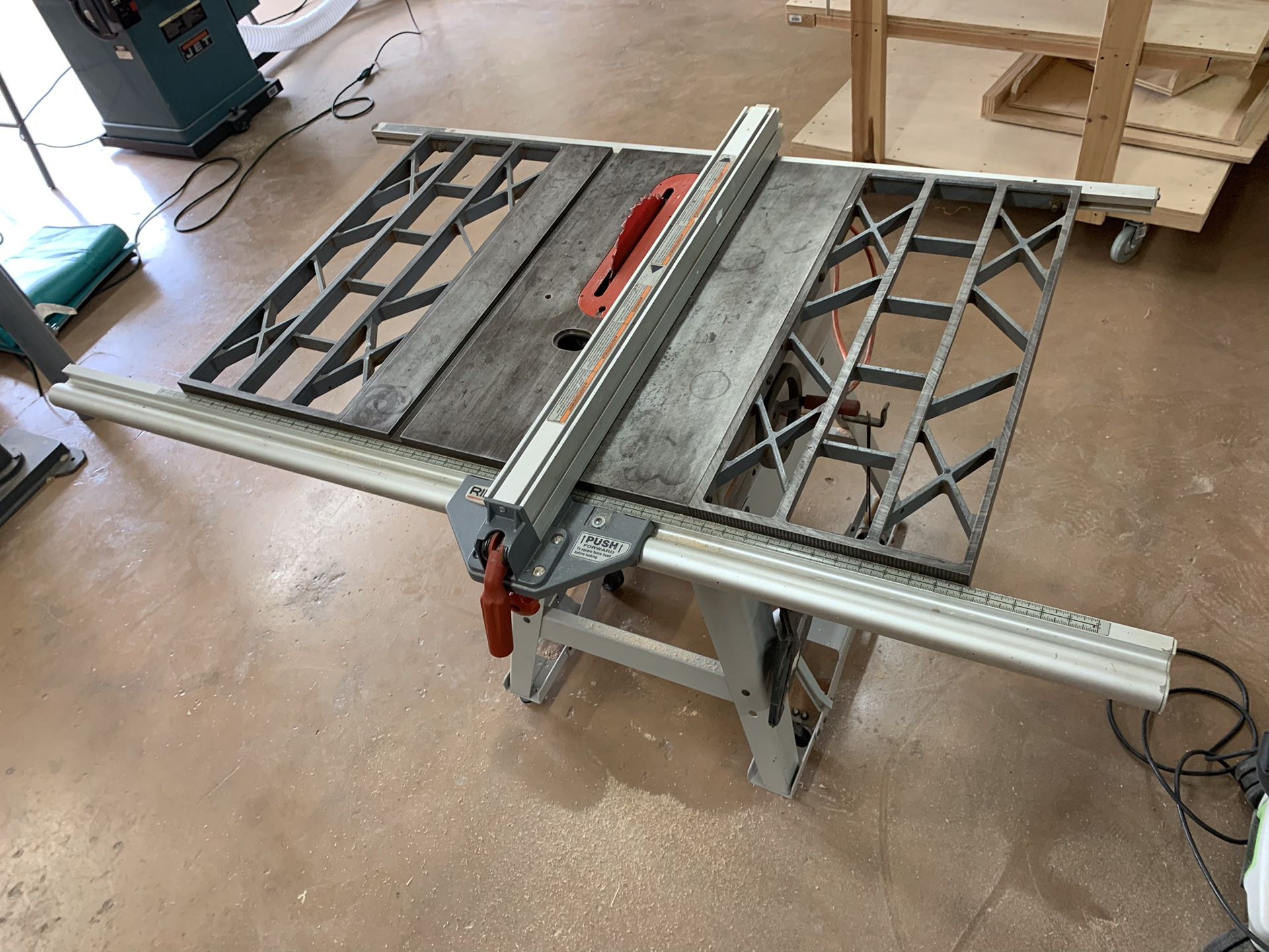 Ridgid Table Saw