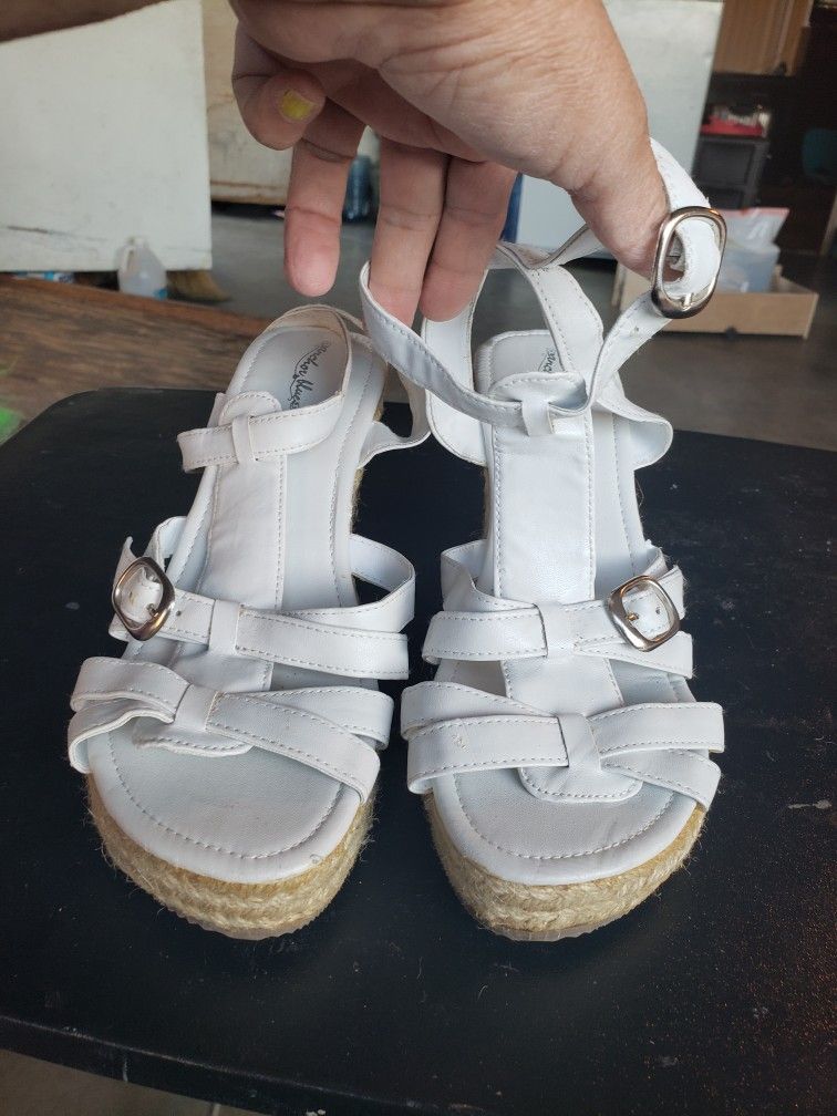 White Wedge Sandals Size 9