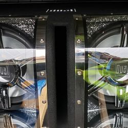 12in Subs And Crunch Amp