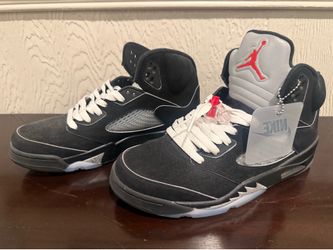 Jordan 5 Metallic reimagined size 9.5