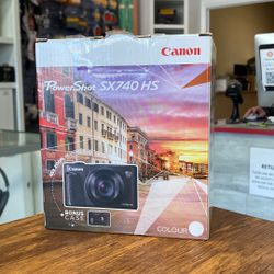 Canon Powershot SX740 HS With Bonus Bag 