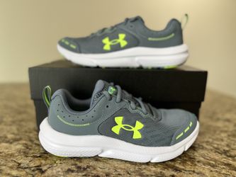 Under Armour Boys' Grade School Assert 10 Running Shoes Gravel/Glacier Blue/Lime Surge - Size 5