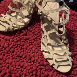 Beautiful Preowned High Heel