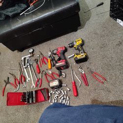 Tools Snap-on , Mac , And DeWalt&Bauer Drills