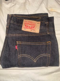 Levi 501s Straight Leg Button Fly