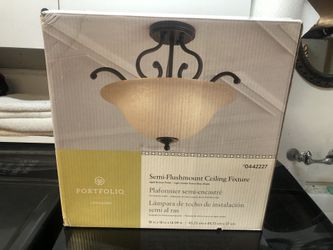 New Ceiling Lite Fixture New In Box