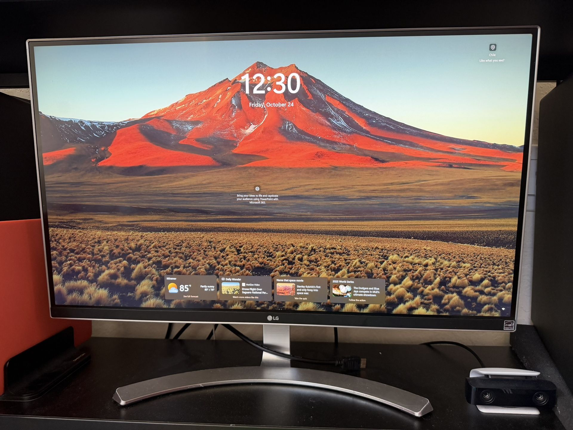 4K LG 27 inch Monitors (Pair)