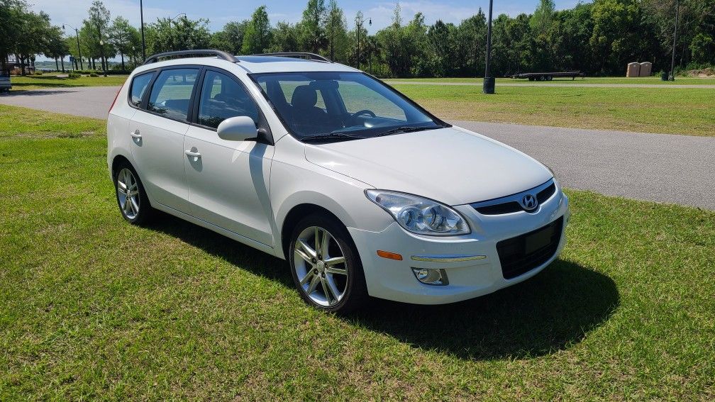 2010 Hyundai Elantra Touring