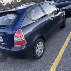 2010 Hyundai Accent